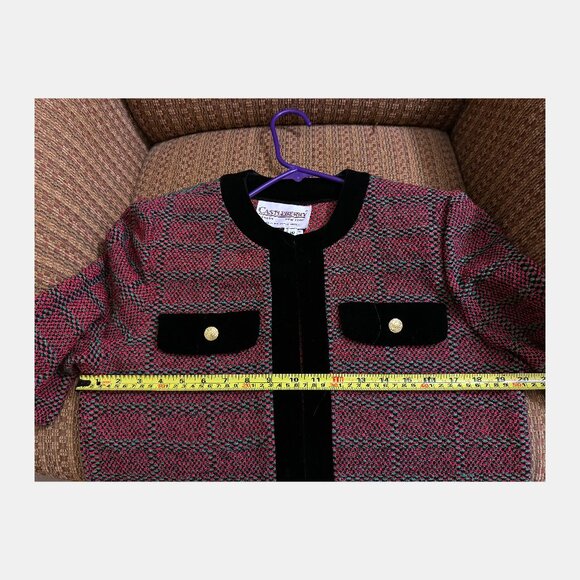 Castleberry Mod Geometric Design Knit Jacket - Picture 6 of 7